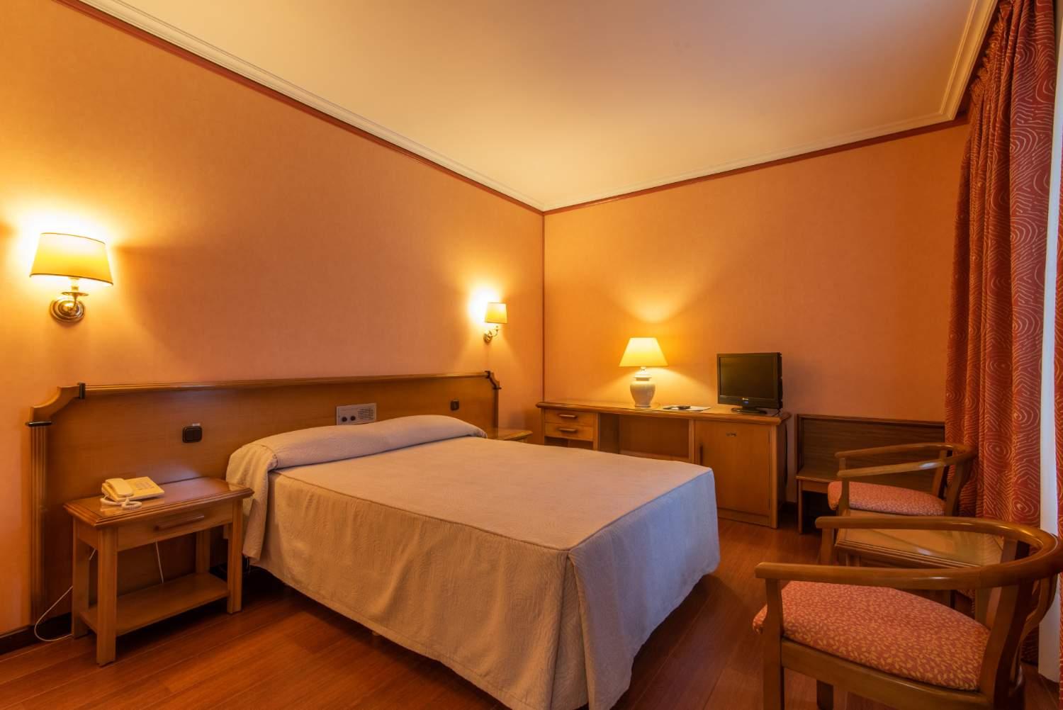Magaz De Pisuerga Hospedium Hotel Europa Centro מראה חיצוני תמונה