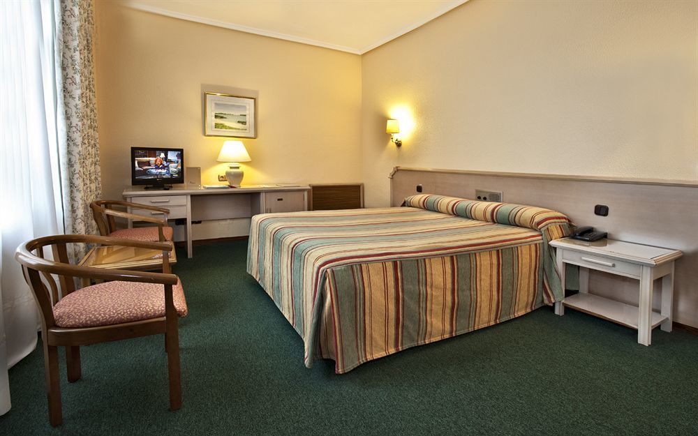 Magaz De Pisuerga Hospedium Hotel Europa Centro חדר תמונה